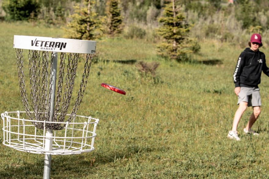 disc gold course 