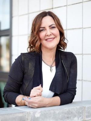 Susan McGuire 